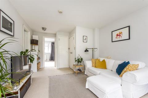 1 bedroom flat for sale - Queens Road, Twickenham