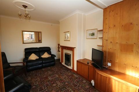 3 bedroom semi-detached house for sale - Roundwood Grove, Rawmarsh, Rotherham