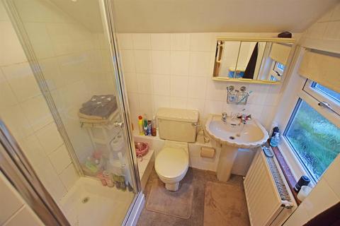 38 Gordon Road, Rochester, ME2 3HJ