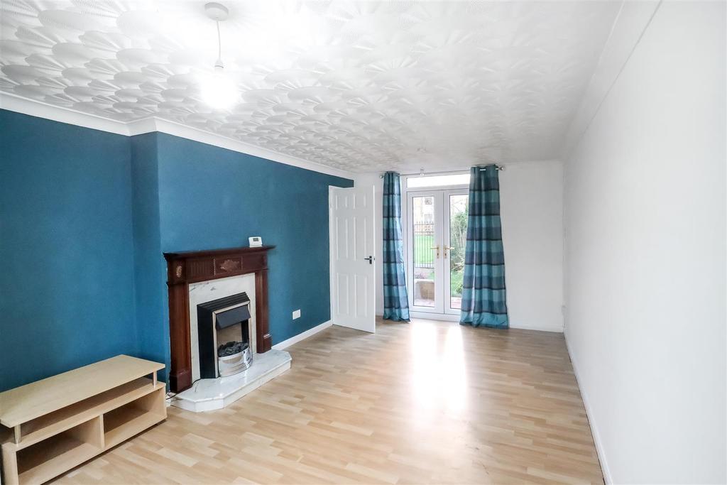 Beechfield, Newton Aycliffe 3 bed terraced house £595 pcm (£137 pw)