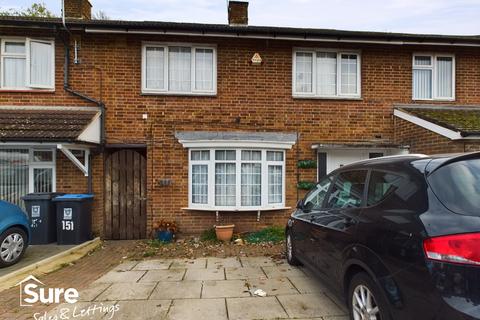 4 bedroom terraced house to rent, Barnacres Road, Hemel Hempstead, Hertfordshire, HP3 8JQ