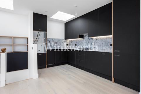 1b Keston Road, London, N17 6PJ