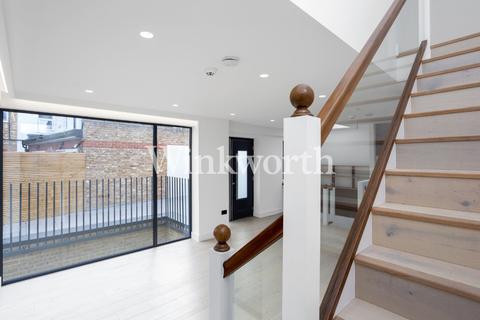 1b Keston Road, London, N17 6PJ