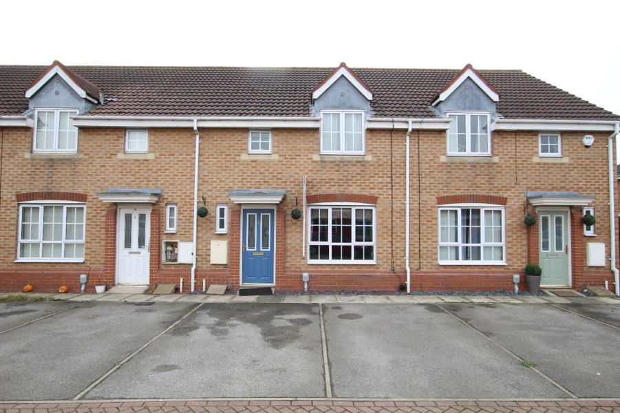 Baildon Court, Hedon, HU12 8GS 3 bed mews £675 pcm (£156 pw)