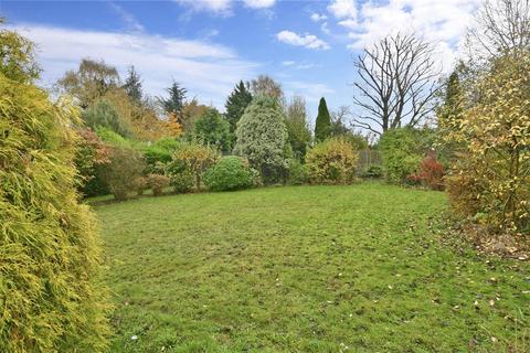 12 Ruden Way, Epsom, KT17 3LN