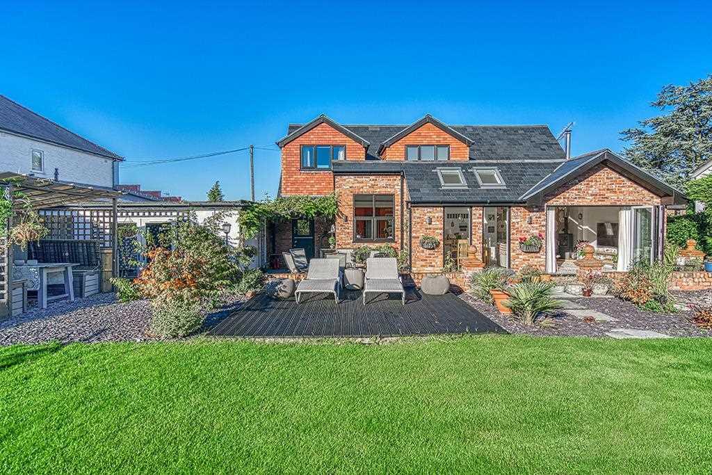Fox Lane, Hoghton, Preston 4 bed detached house for sale £600,000