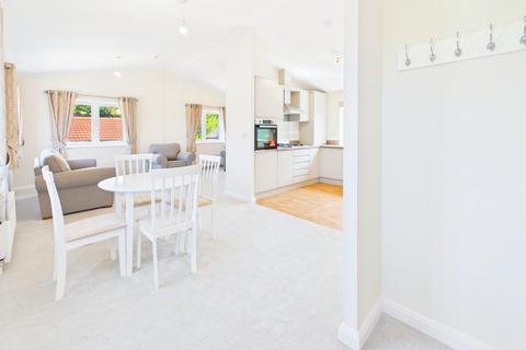 2 bedroom park home for sale, 17 Lea Villa Residential Park, Lea, Ross-on-Wye