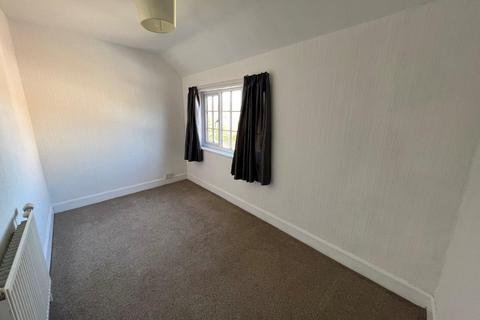 2 bedroom end of terrace house to rent, BRIDGE END, COLSTERWORTH, GRANTHAM