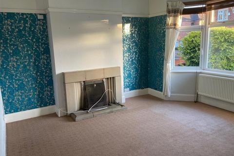 3 bedroom semi-detached house to rent, Bowley Avenue, Melton Mowbray