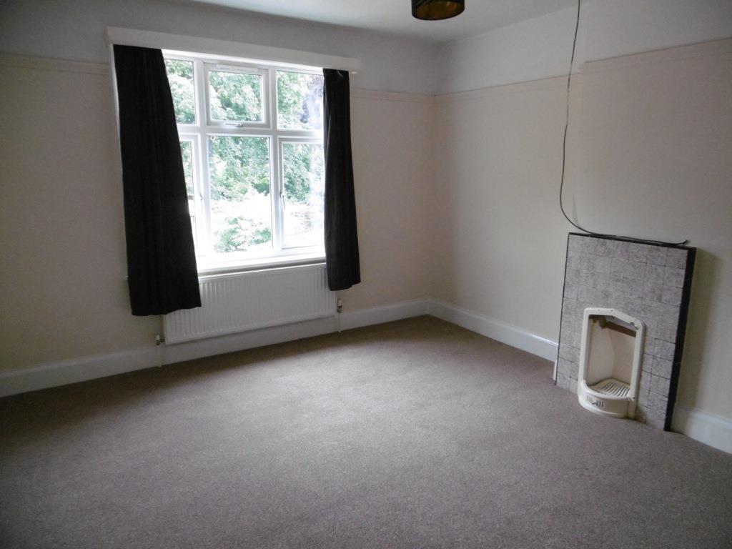 Bowley av bedroom (3).JPG