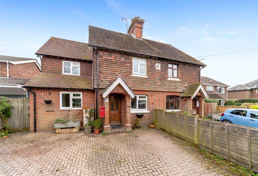 Tatlers Cottages, West End Lane, Henfield 3 bed semidetached house £