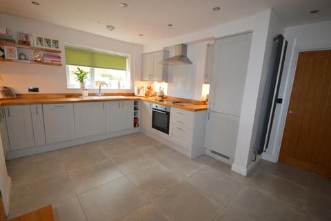 44 Wrekin View, Wrockwardine, Telford, TF6 5DL