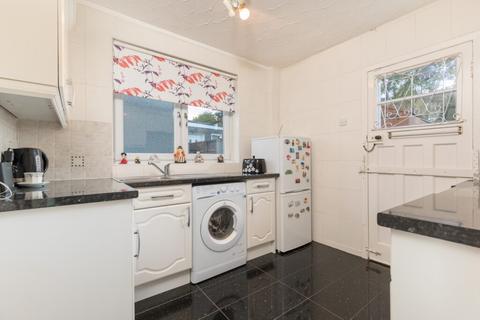 114 Simshill Road, Glasgow, G44 5EN