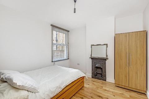 31 Trentham Street, London, SW18 5AS