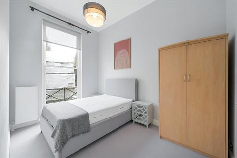 2 bedroom flat to rent, Collingham Place, South Kensington, London