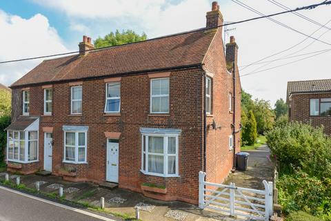 5 bedroom semi-detached house to rent, Hackington Road, Tyler Hill, Canterbury