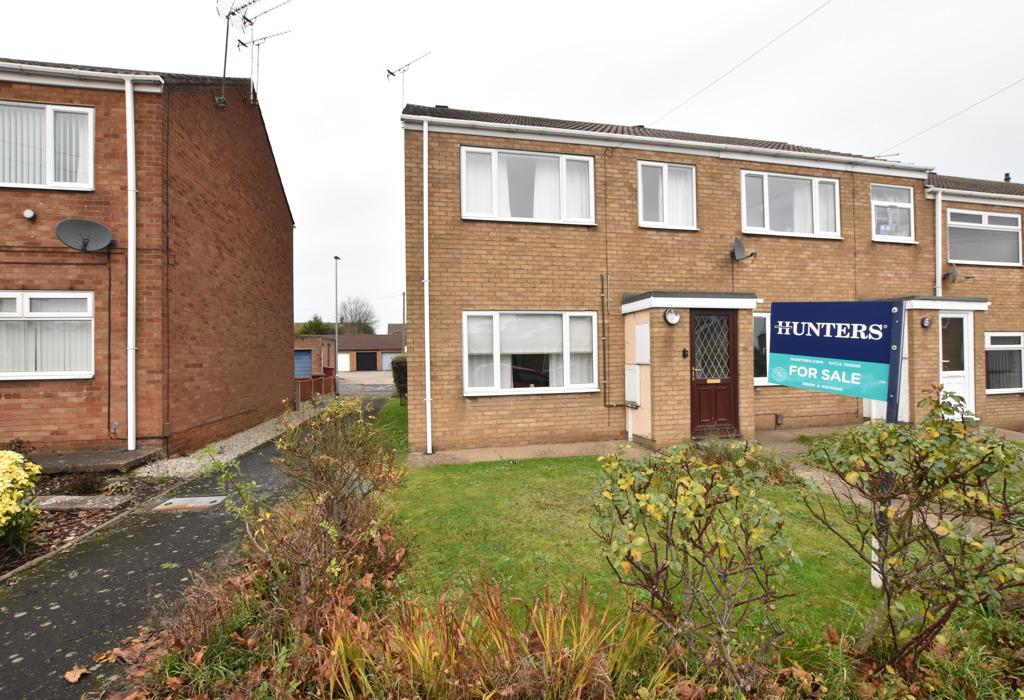 Ancaster Court, Scunthorpe, Lincolnshire 3 bed semidetached house £