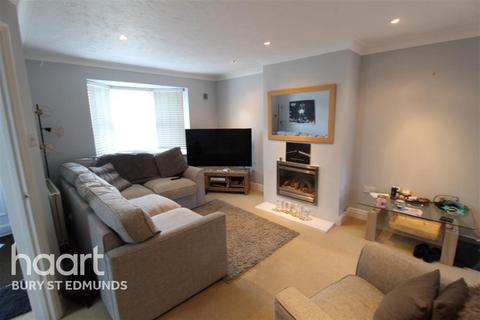 3 bedroom end of terrace house to rent - Hospital Road, Bury St Edmunds