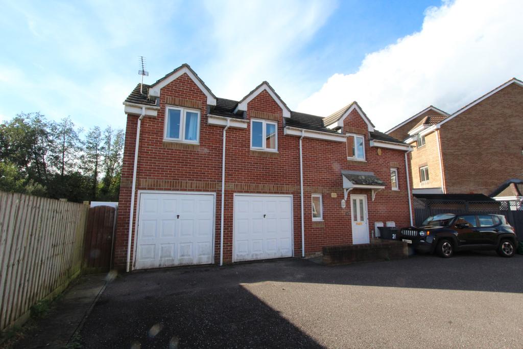 Thorne Farm Way, Ottery St Mary 2 bed coach house £270,000
