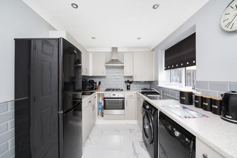 8 Lavender Way, Easingwold, York, YO61 3GU