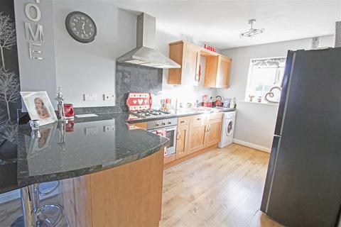 11 Aidan Court, Middlesbrough, TS5 4BS