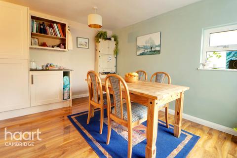 156 Nuns Way, Cambridge, CB4 2NS