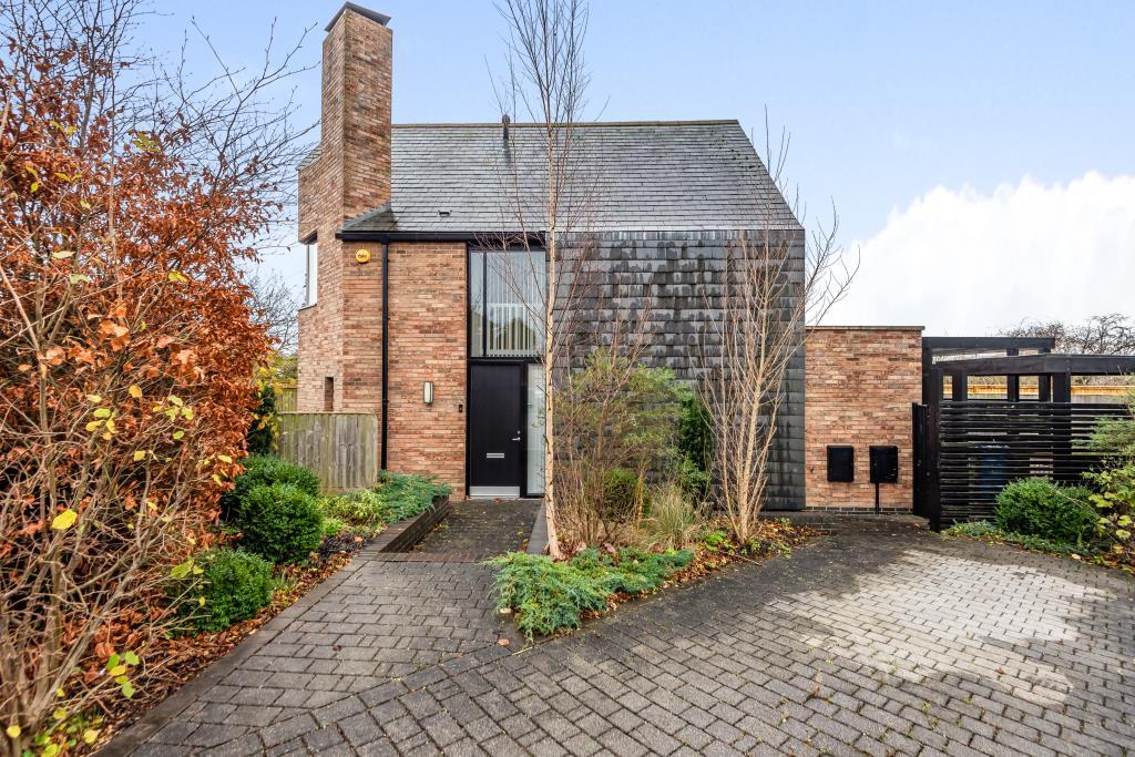 York Road, Headington, OX3 4 bed detached house £2,500 pcm (£577 pw)