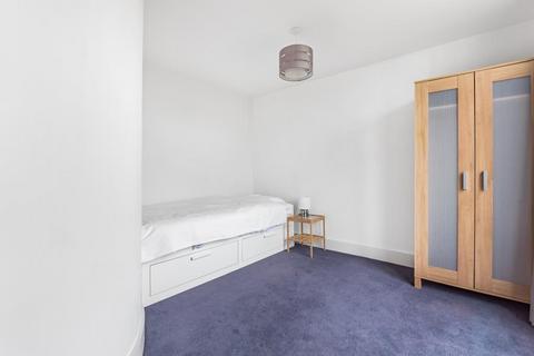 4 bedroom detached house to rent - York Road,  Headington,  OX3