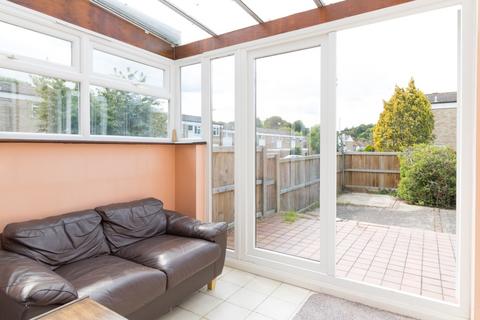 4 bedroom semi-detached house to rent, Downs Road, Canterbury