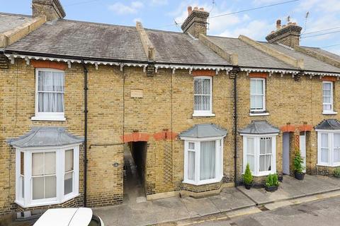 4 bedroom semi-detached house to rent, St Pauls Terrace, Canterbury