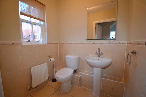 3 bedroom semi-detached house to rent - James Wicks Court, Colchester, CO3