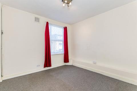 30 Boston Road, Croydon, CR0 3ED