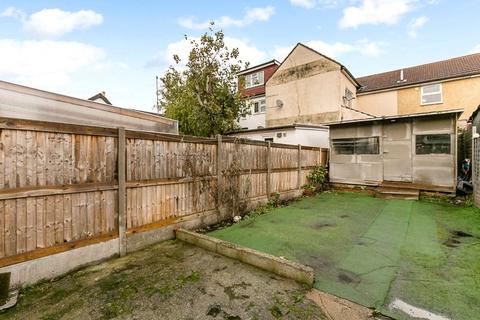 30 Boston Road, Croydon, CR0 3ED
