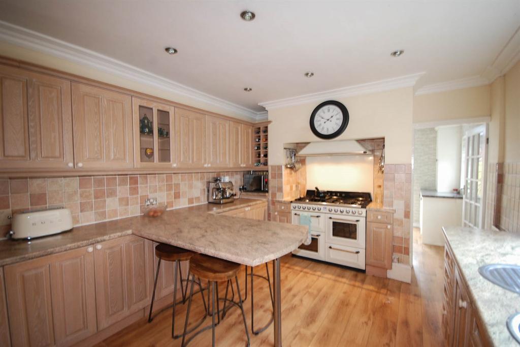 Croft Terrace, Jarrow 4 bed terraced house £270,000