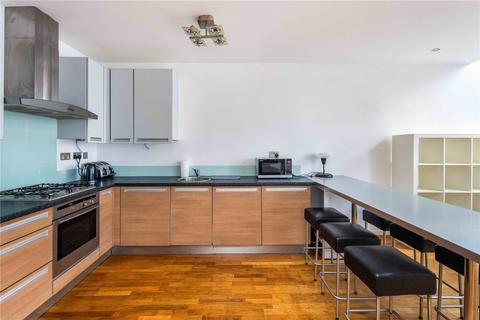 2 bedroom flat to rent, Crown Place Apartments, 20 Varcoe Road, London, SE16
