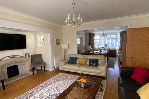 22 Allington Road, London, NW4 3DE