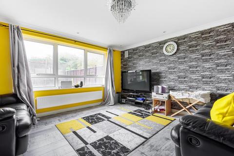 3 Ashbourne, Bracknell, RG12 8SG