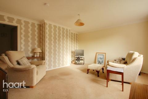 11 Bishop Laney Drive, Ely, CB6 1BZ