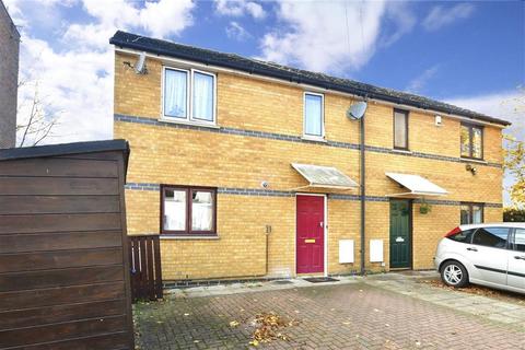 3 bedroom semi-detached house for sale - Odessa Road, London