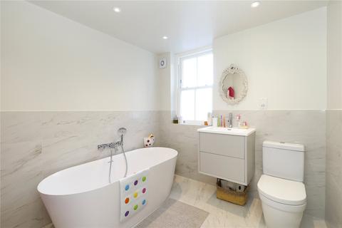 6 Bernard Gardens, London, SW19 7BE