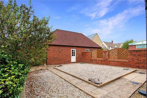 39 Blenheim Way, Moreton-in-marsh, GL56 9NA