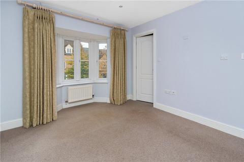 39 Blenheim Way, Moreton-in-marsh, GL56 9NA