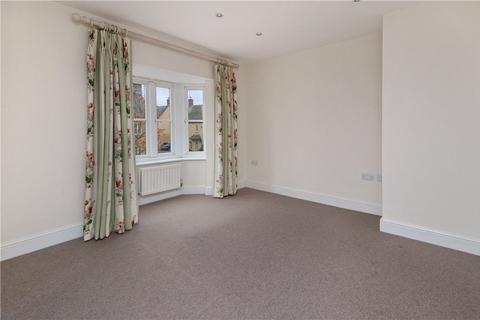39 Blenheim Way, Moreton-in-marsh, GL56 9NA