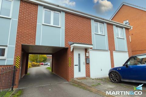 2 bedroom apartment to rent, Tibbetts Road, Cradley Heath, B64