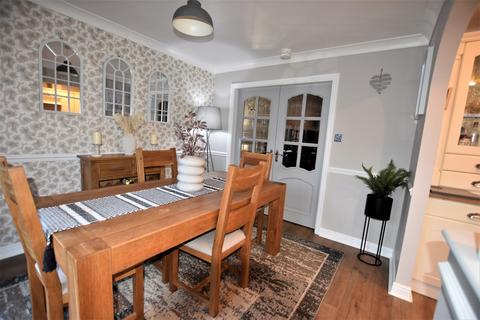 33 Turnstone Crescent, Askam-in-furness, LA16 7JT