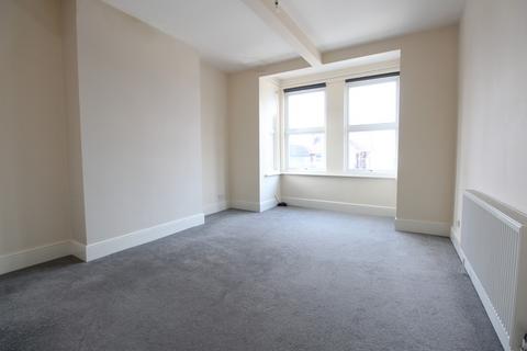 3 bedroom maisonette to rent, Portswood Avenue, Southampton