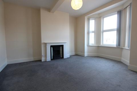3 bedroom maisonette to rent, Portswood Avenue, Southampton