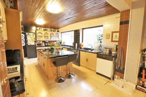 511 Uxbridge Road, Hayes, UB4 8HN