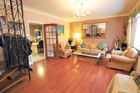 511 Uxbridge Road, Hayes, UB4 8HN