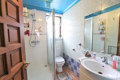 511 Uxbridge Road, Hayes, UB4 8HN